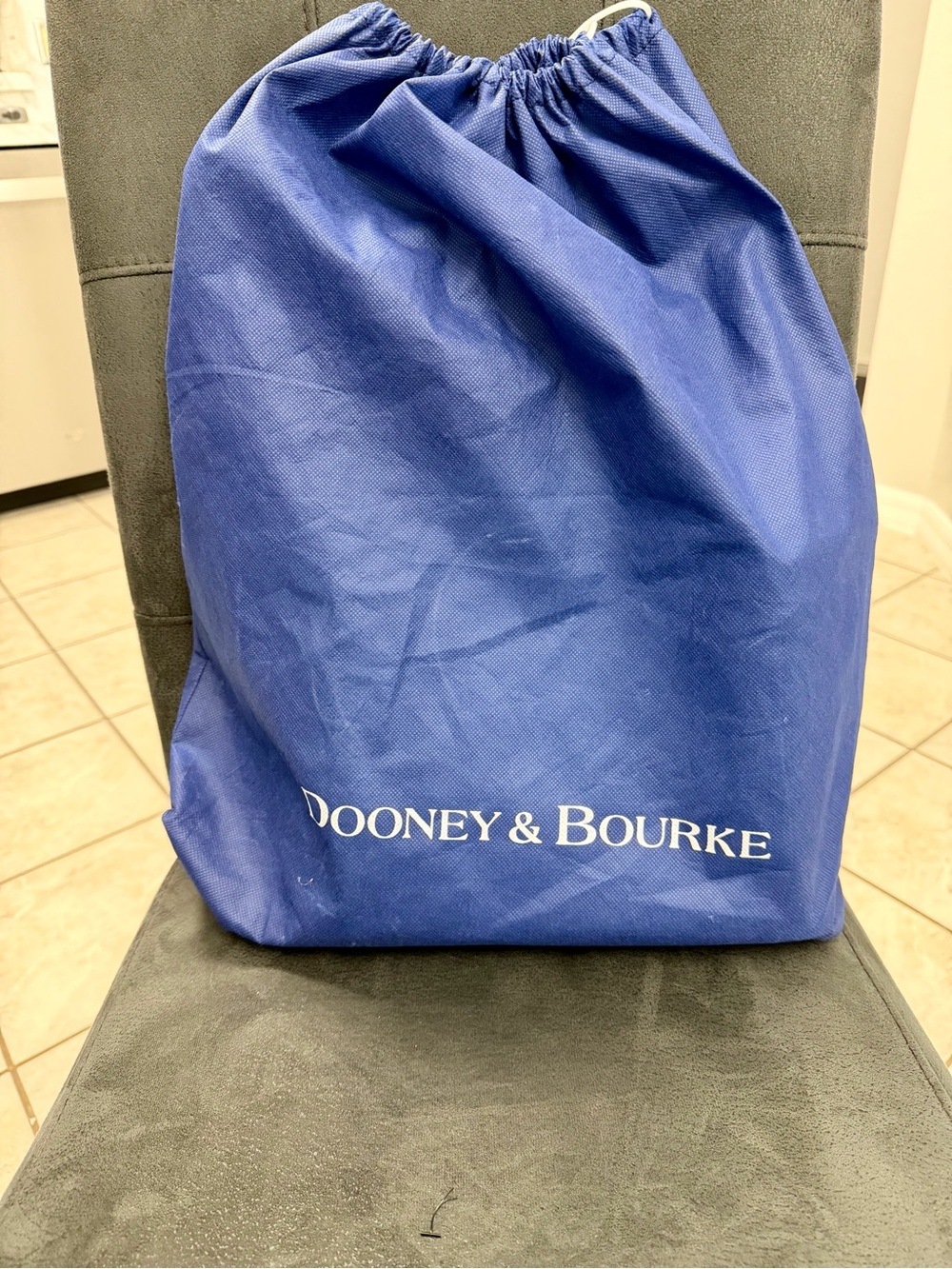 Dooney & Bourke Cream Leather Satchel with Removable Strap - Picture 7 of 7